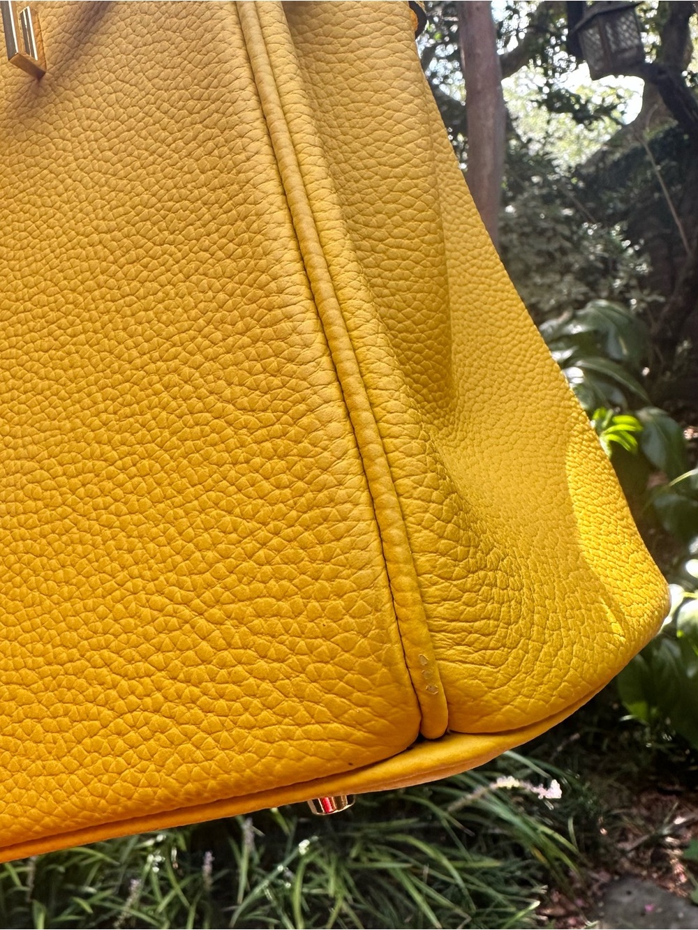 INSPIRED Togo Leather Structured Tote in Vibrant Yellow - Size 35 GOLD Hardware - Picture 12 of 15